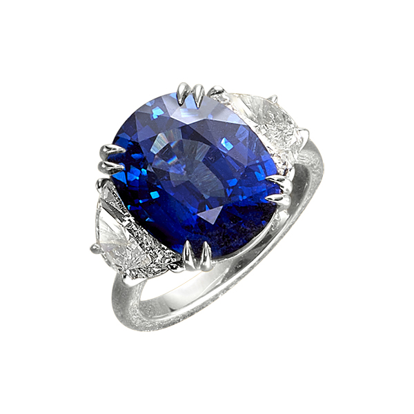 Platinum Blue Sapphire Diamond Ring